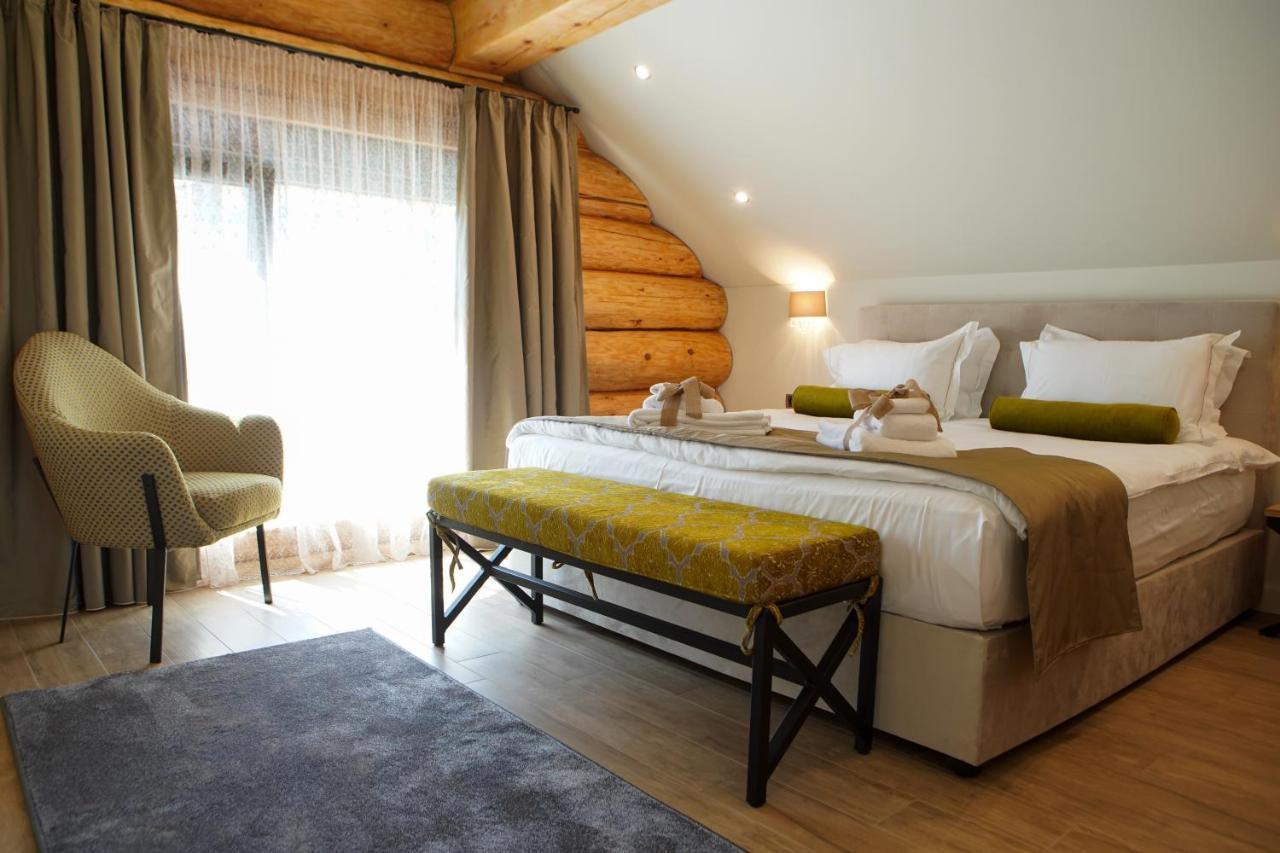 Alpina Luxury Chalets Banya  Bagian luar foto