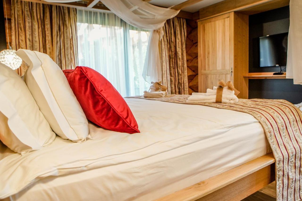 Alpina Luxury Chalets Banya  Bagian luar foto