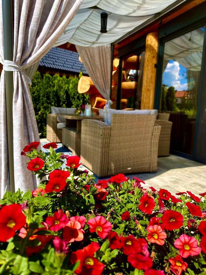 Alpina Luxury Chalets Banya  Bagian luar foto
