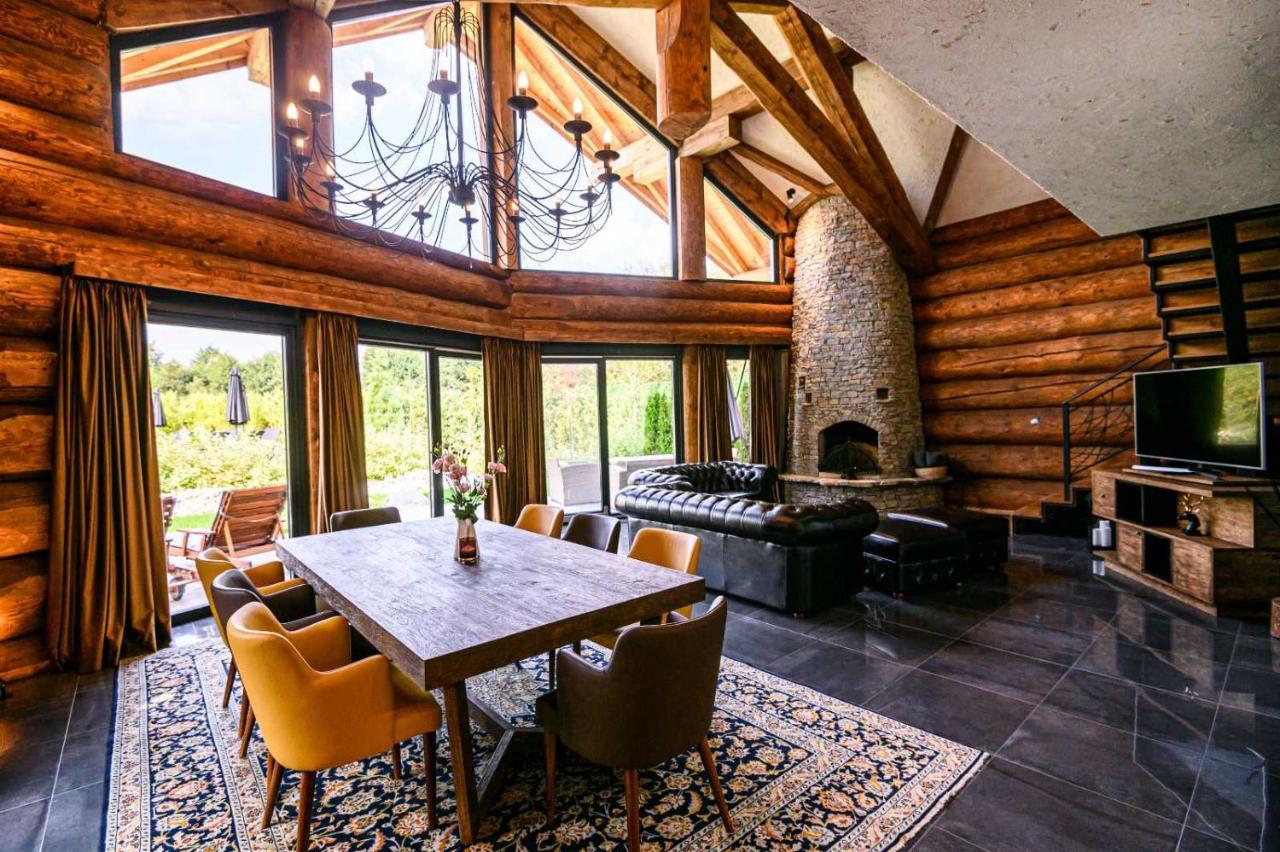 Alpina Luxury Chalets Banya  Bagian luar foto