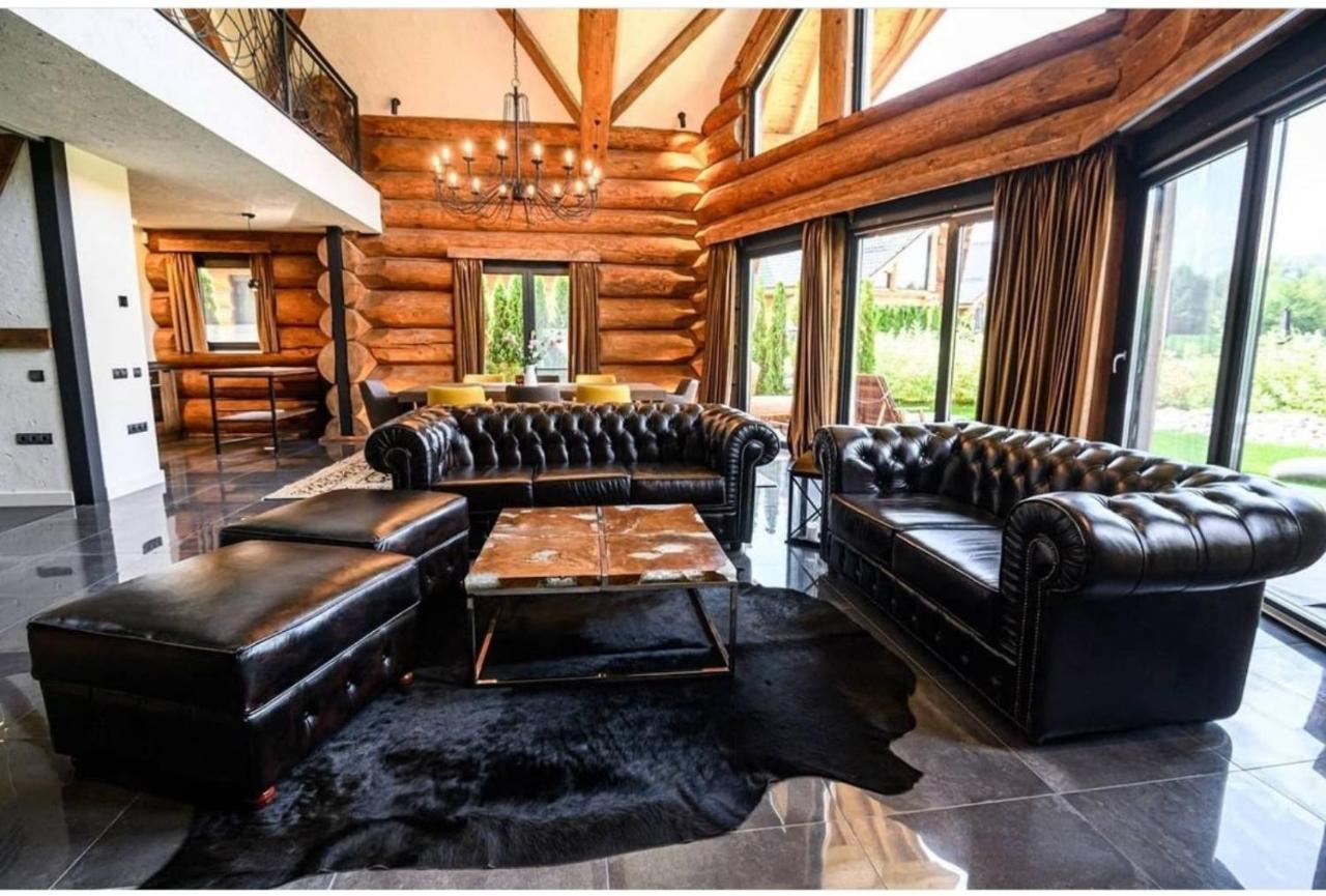 Alpina Luxury Chalets Banya  Bagian luar foto